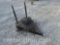 B&W EZ LOADER, 12V, BALE SPIKES