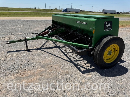 JD 450 GRAIN DRILL, DD, 7.5" SPACING