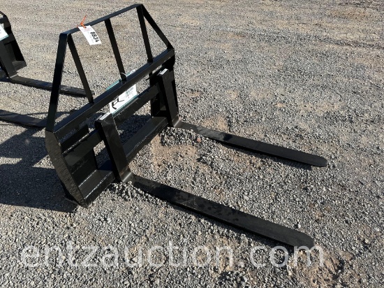 AGT SKID STEER PALLET FORKS, 45" BRACKET,
