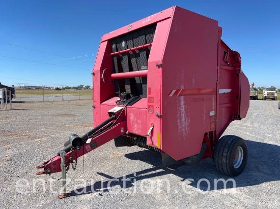 2011 MASSEY FERGUSON 1756 HESSTON SERIES ROUND