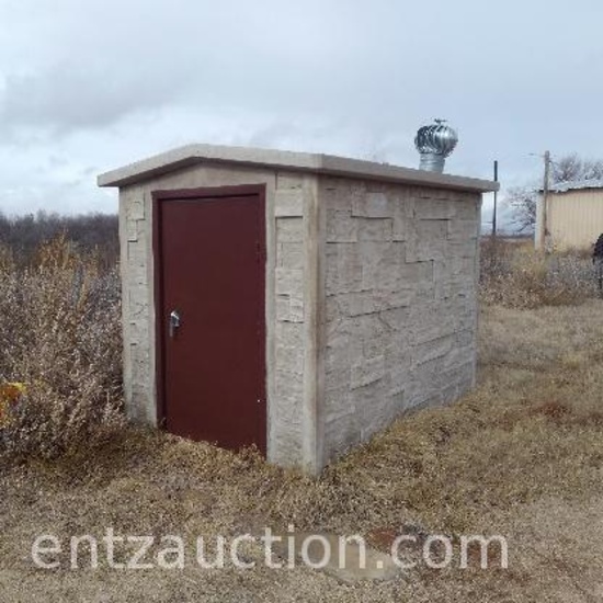 5' X 7' ABOVE GROUND STEEL & CONCRETE STORM