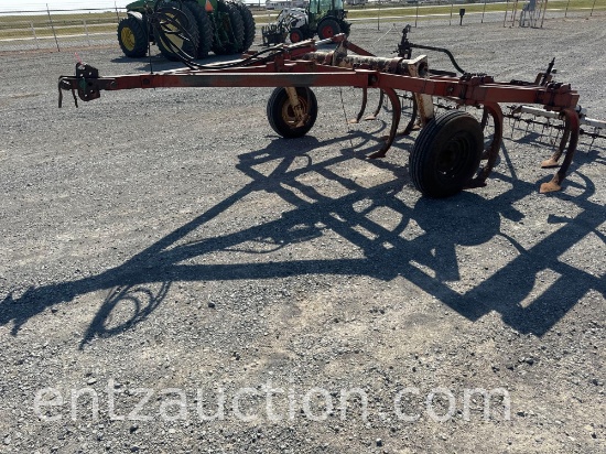 KRAUSE 12' CHISEL W/ HARROWS, DF