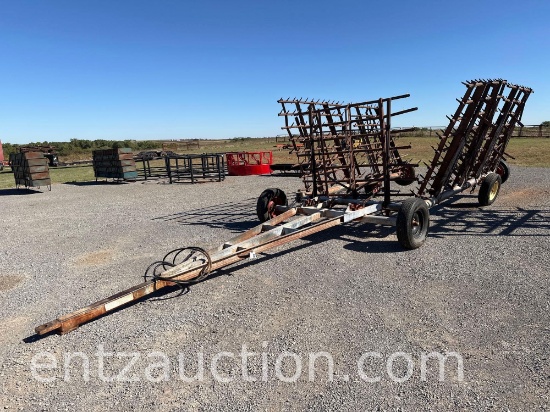 MARTIN 40' HARROW, 8 BAR, REAR FOLD