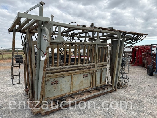WW HYD. SQUEEZE CHUTE, 116", HYD. TILT, HEAD