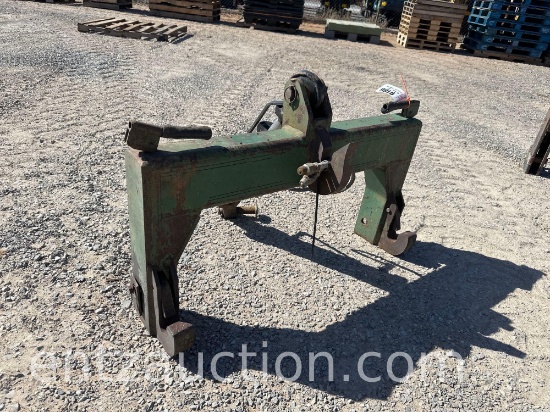 CAT 2 3PT QUICK HITCH W/ CYLINDER