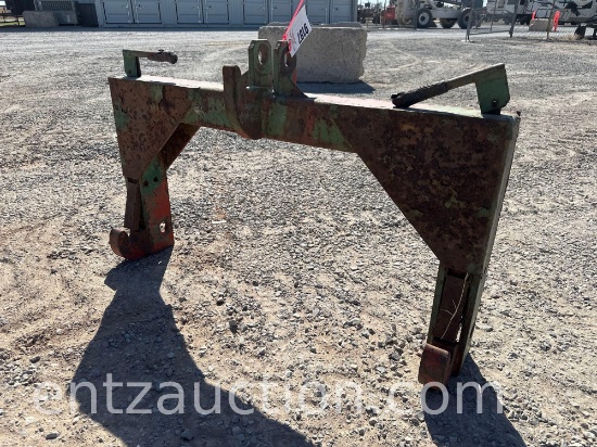 CAT 3 3PT QUICK ATTACH HITCH