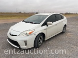 2013 TOYOTA PRIUS HYBRID, 4 DOOR, AUTO, GAS,