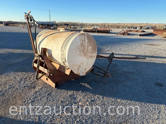 REMCO 300 GAL. SPRAYER, 20' BOOM, 3PT
