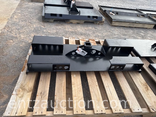 HD RECEIVER HITCH SKID STEER PLATE W/ CHAIN