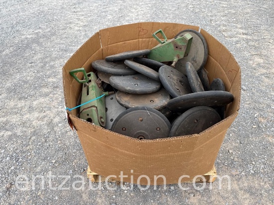 PALLET OF CLOSING WHEEL ASSEMBLIES