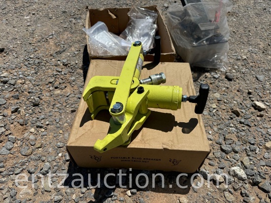 ESCO HYD. BEAD BREAKER W/ AIR HYD. PUMP