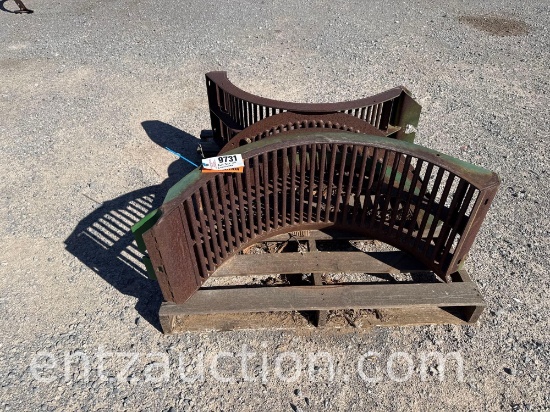 FULL SET OF CONCAVES OFF OF JD 9770 COMBINE
