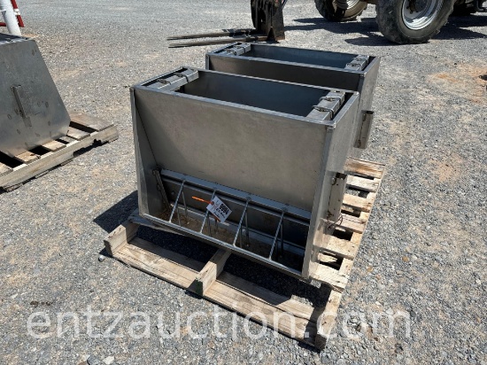 STAINLESS STEEL NURSERY FEEDERS