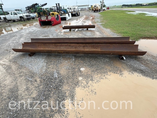 SPLIT PIPE FEED BUNKS, 20" X 15'