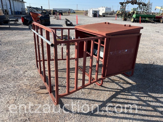 TARGER CALF CREEP FEEDER