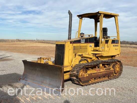 2004 CAT D3C DOZER, ROPS, 4 CYL. DIESEL | Heavy Construction Equipment ...