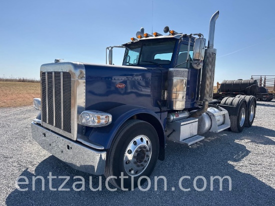 2016 Peterbilt 389 Semi, Day Cab,