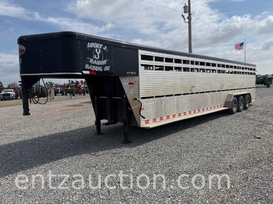 2016 Sundowner Aluminium Stock Trailer, 6' 8" X 32',