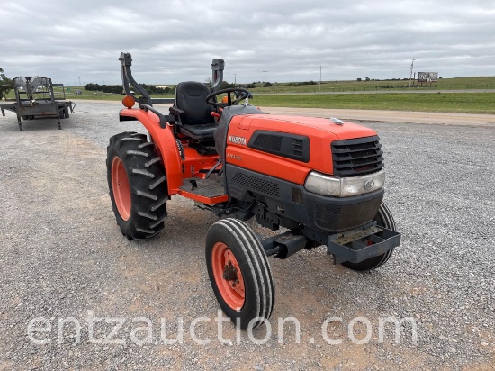 Kubota L3130 Tractor, Diesel, Standard Trans.,