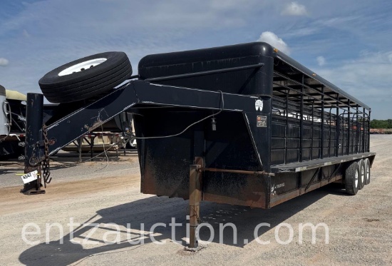 2003 W&W Gn Stock Trailer, 6 1/2' X 28', Triple