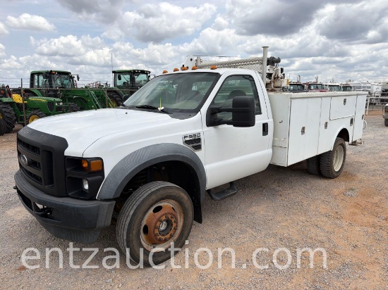 2008 Ford F550 Pickup, V10, Gas, Auto, 4x4,