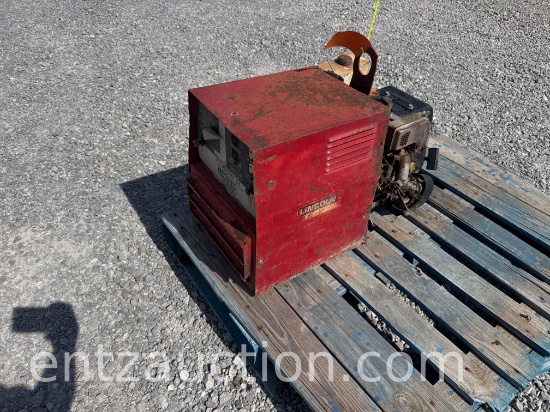 Lincoln Arc Welder, Gas, *Bad Engine See Pictures*