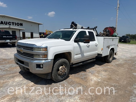 2015 Chevy 3500 Pickup, Extended Cab, 4x4,