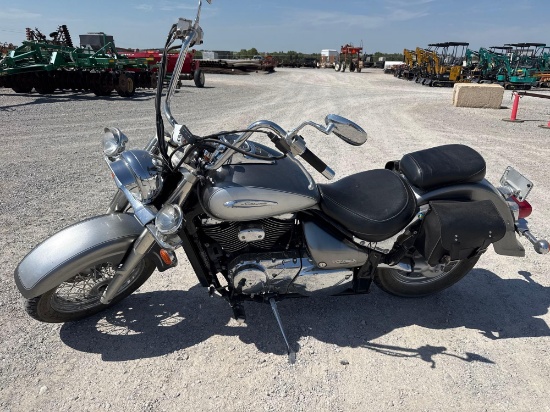 2002 Suzuki Volusia 800 Motorcycle,