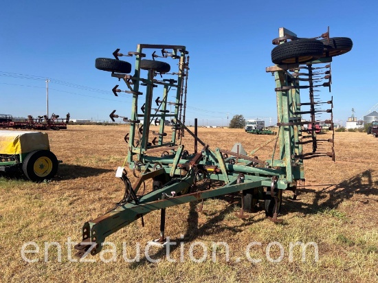 Javorsky Field Cultivator, 28', Df, 9" Sweeps,