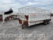2005 CM TRAILERS STOCK TRAILER, 6' X 20', GN, TA,