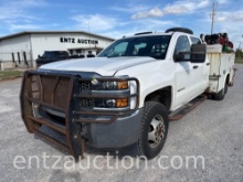 2019 CHEVY 3500 PICKUP, 4 DOOR, DUALLY, 4X4, AUTO,