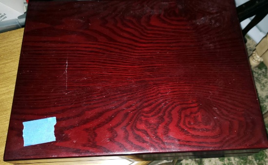 Lot 83: Portable Silverware Box - Cherry With Aqua Internals