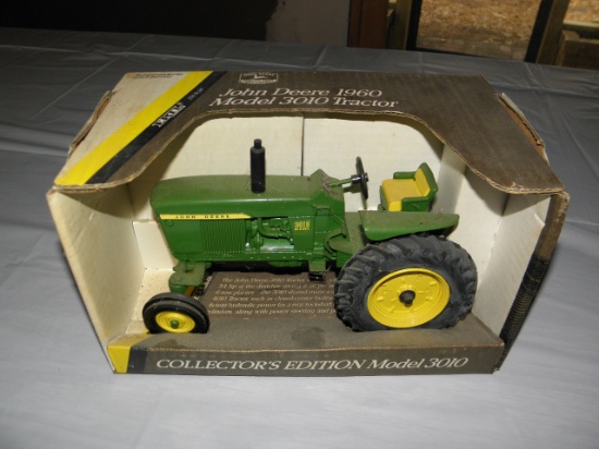 John Deere 3010 Wide Front