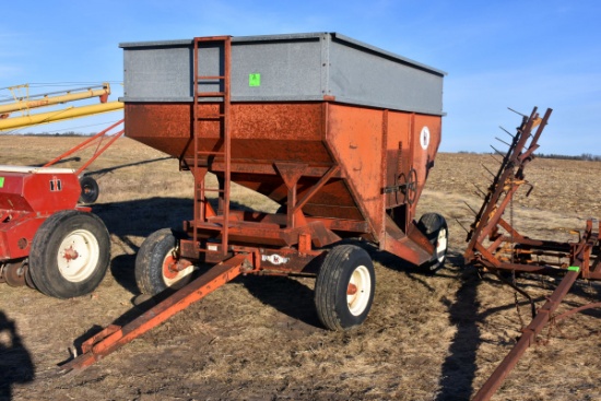 Korey 275 Bushel Gravity Box With Extensions With 12 Ton Running Gear