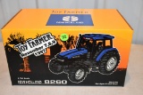 1997 National Toy Farmer New Holland 8260 FWD, 1/16th Scale, With Box
