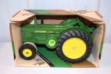 Ertl John Deere Collectors Edition Model R, 1/16th Scale, With Box