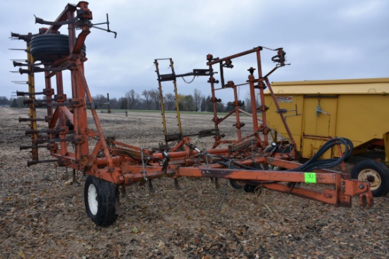 Allis Chalmers 200 Field Cultivator, 24', 2 Bar Harrow