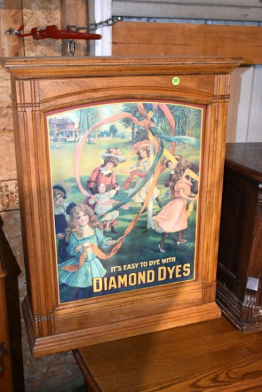 Diamond Dyes Oak Hanging Cabinet