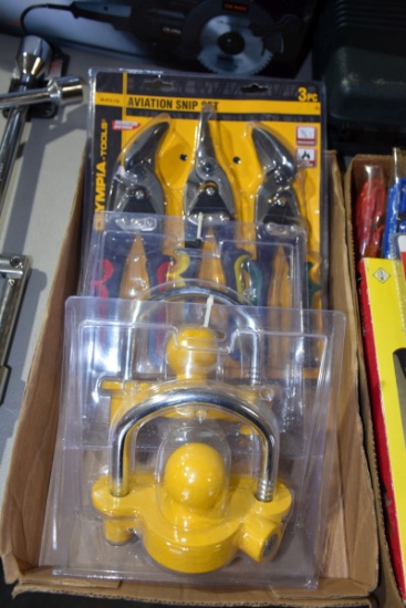 New Tin Snip Set, 2 Trailer Ball Locks