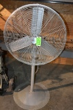 Utilitech 30'' Fan On Stand