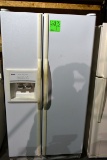 Kenmoore Side By Side Refrigerator Freezer