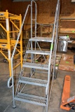 Uline 5 Step Rolling Staircase, 800LB Max Load