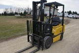 Yale Model GLP040AFNUAF084 Forklift, 4000LB Lift Capacity, 2 Stage Mast, Shuttle Shift, Tilt And Sid