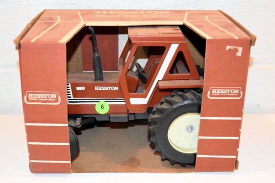Ertl Hesston Model 980 Tractor, 1/16th Scale IN Box