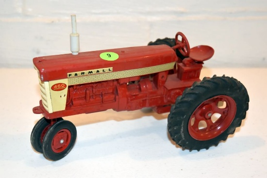 Ertl Farmall 460, Narrow Front, With Fast Hitch, 1/16th Scale, Good Original