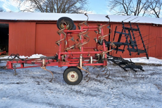 WilRich 18.5’ Field Cultivator, With Like New 3 Bar Harrow