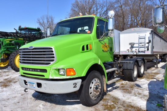 2007 Sterling 9500 Day Cab Semi Tractor, 10 Speed Auto Shift With Manual Paddle Shifter, 3 Pedal Sys