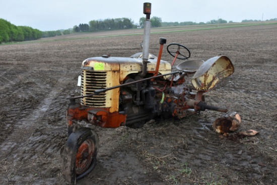 Case Model SC Tractor, Needs Rims