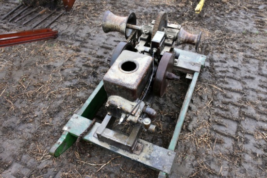 Sanning Winch, 1 Cylinder Gas Motor Powered, Chain Gear Reduction