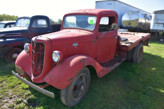 1935 Ford 1 1/2 Ton Flatbed Truck, Flathead V8, Motor Turns Over, 4 Speed, Plate 8938